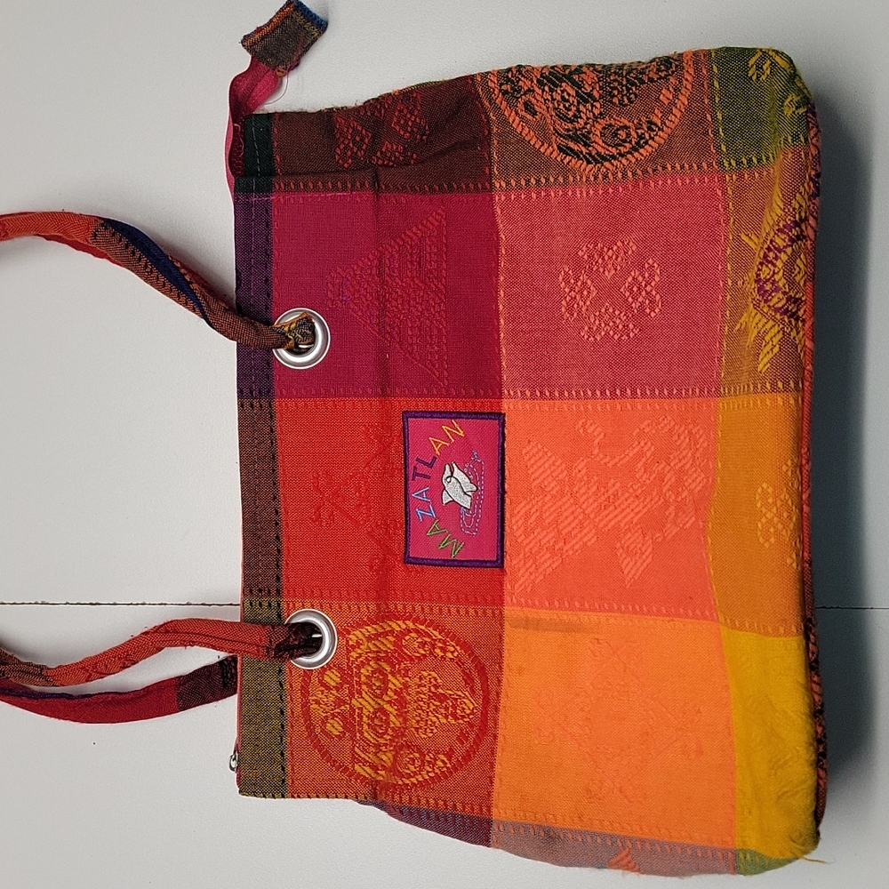 Colorful Zippered Tote Bag from Mazatlan!!